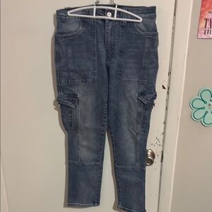 Junior's Size 7 KanCan Cargo Jeans